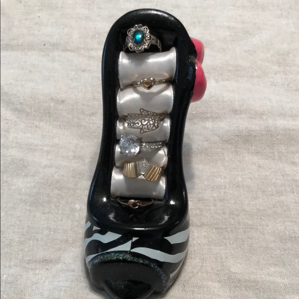 Zebra ring holder - Picture 4 of 4